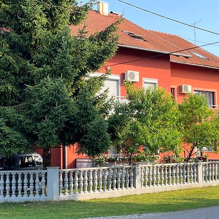 Apartment T&M Zagreb Airport 大戈里察 外观 照片